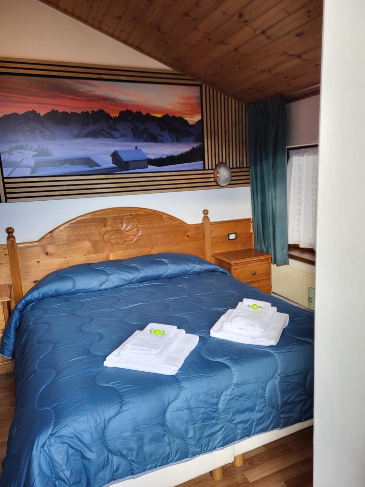 Albergo Meuble Tarandan Форни ди Сопра Екстериор снимка